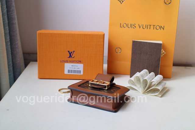 M68751 Dauphine Multicates