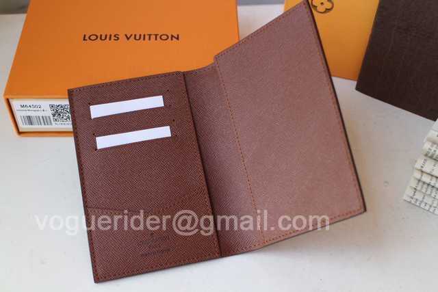 M64411 Passport Holder M64411 Passport Holder
