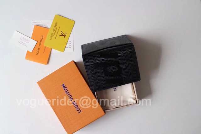 M67541 Passport Holder Supreme