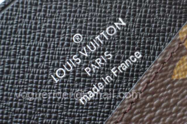 M60111 Passport Holder M60111 Passport Holder