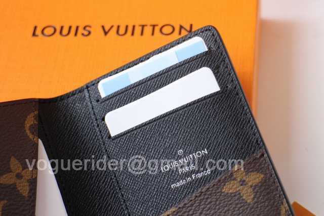 M60111 Passport Holder M60111 Passport Holder