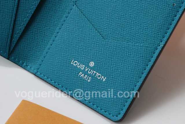 M30315 Passport Holder