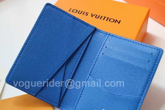 N60301 Passport Holder