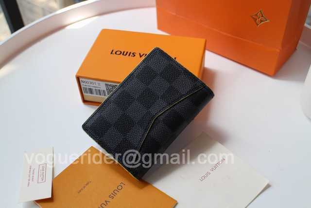N60301 Passport Holder N60301 Passport Holder