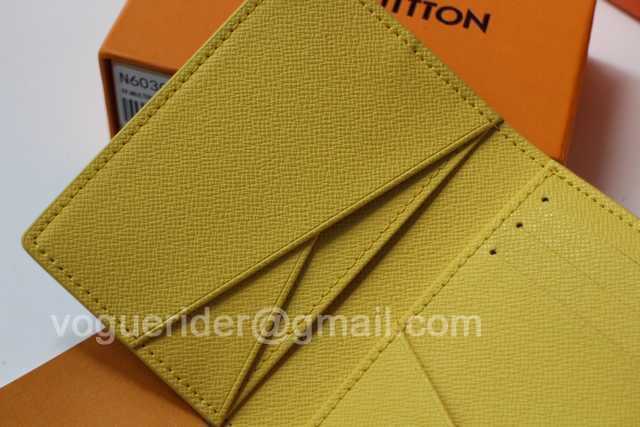 N60301 Passport Holder N60301 Passport Holder