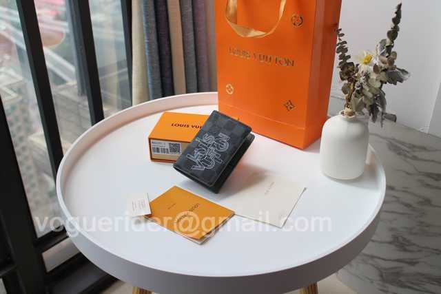 N60301 Passport Holder