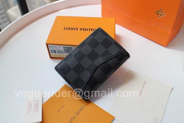 N60301 Passport Holder