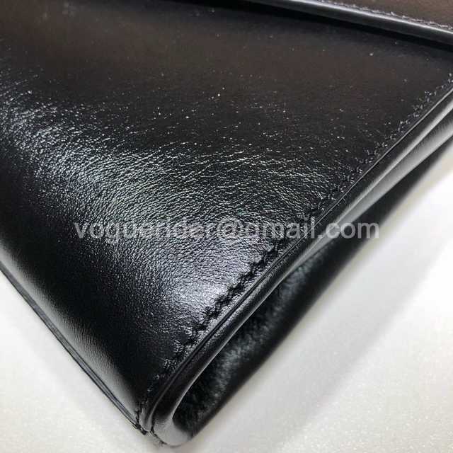 527857 28
