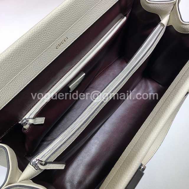 564714 33 Caviar 564714 33 Caviar