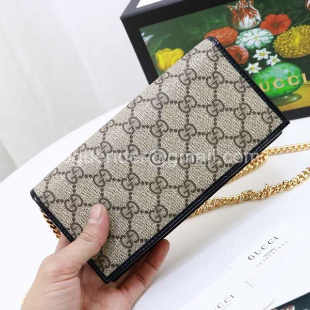 621892 WOC