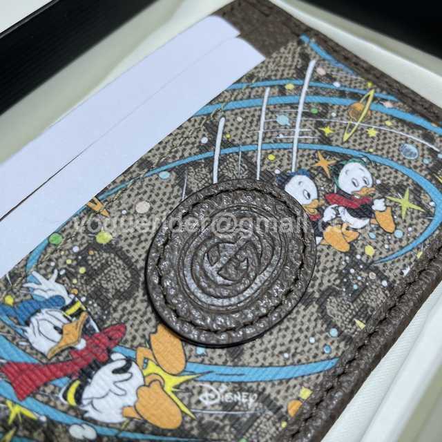 647942 Card Holder 647942 Card Holder