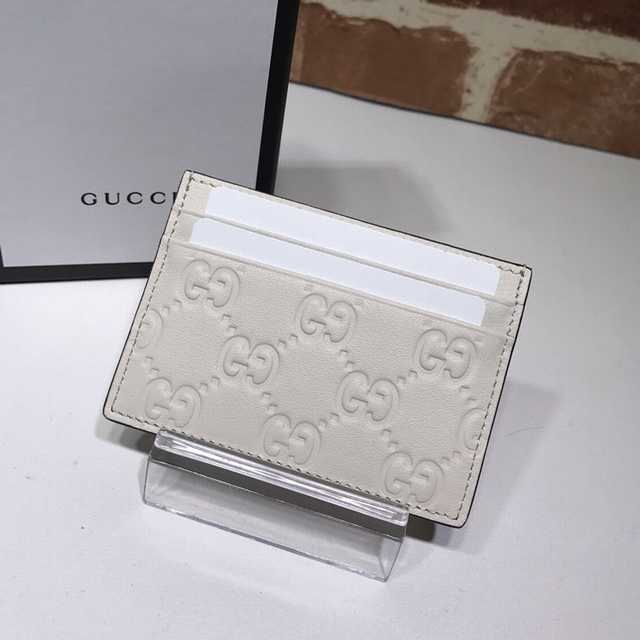 473927 Card Holder