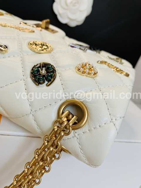 225 Badget 25 225 Badget 25