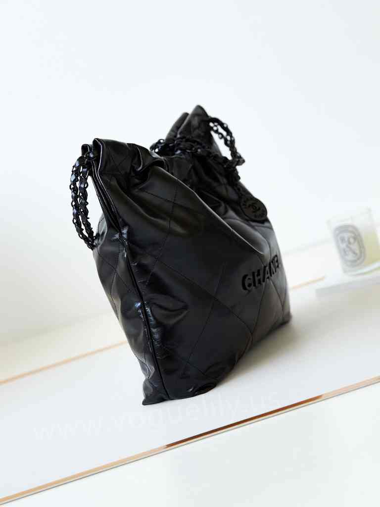 AS3260 22Bag 37
