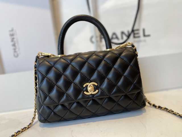 92990 Coco Handle 23