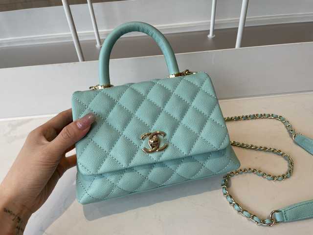 2215 Coco Handle mini 19 2215 Coco Handle mini 19