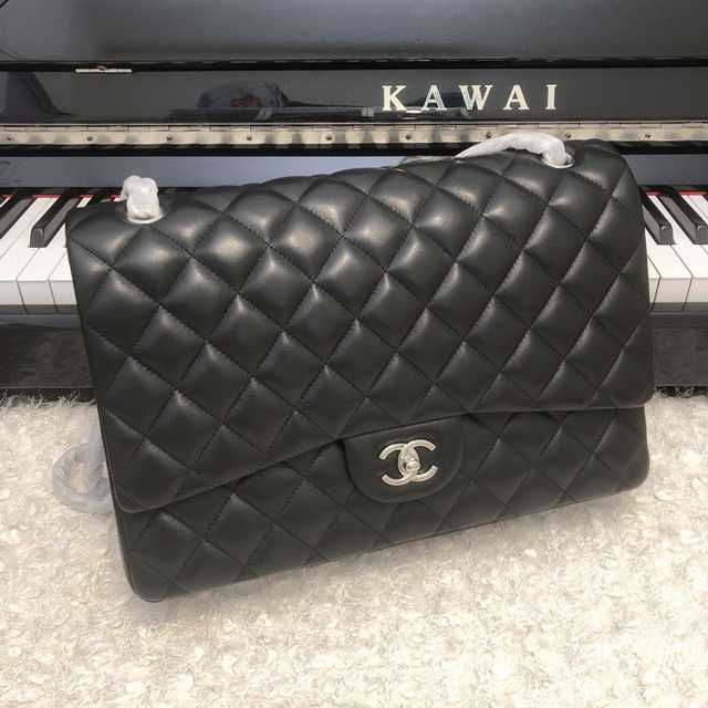 1114 Maxi 33 Lambskin