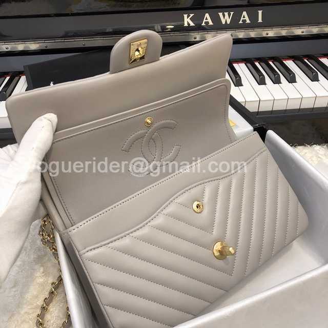 1112 V Medium 25cm 1112 V Medium 25cm
