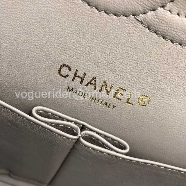 1112 V Medium 25cm 1112 V Medium 25cm