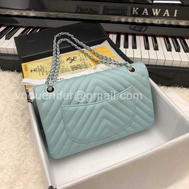 1112 V Medium 25cm 1112 V Medium 25cm