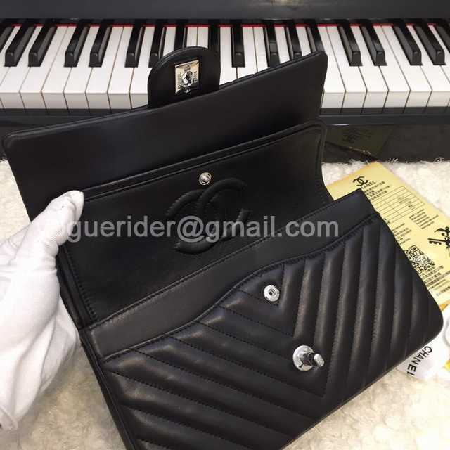 1112 V Medium 25cm 1112 V Medium 25cm