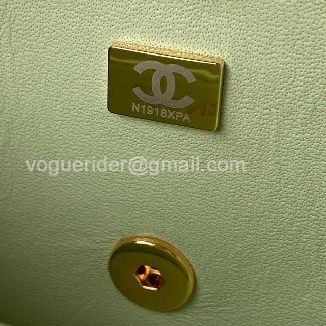 1115 Square 17 1115 Square 17