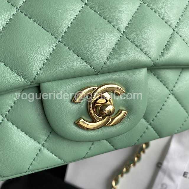 1115 Square 17 1115 Square 17