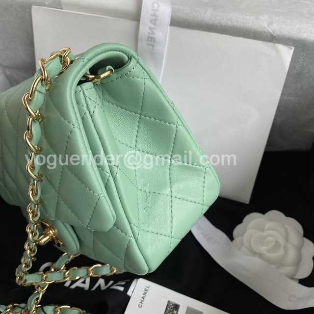 1115 Square 17 1115 Square 17