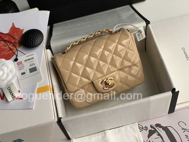 1115 Square 17 Patent leather