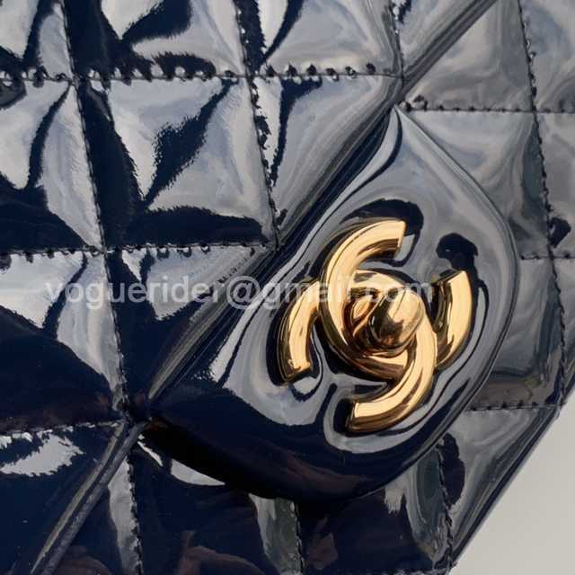 1115 Square 17 Patent leather