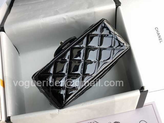 1115 Square 17 Patent leather