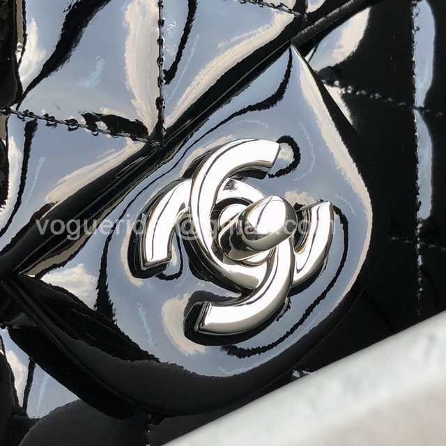 1115 Square 17 Patent leather