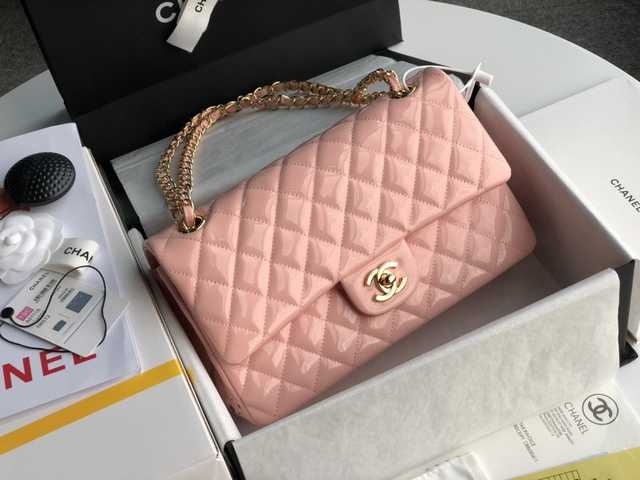 1112 Medium 25cm Patent Leather