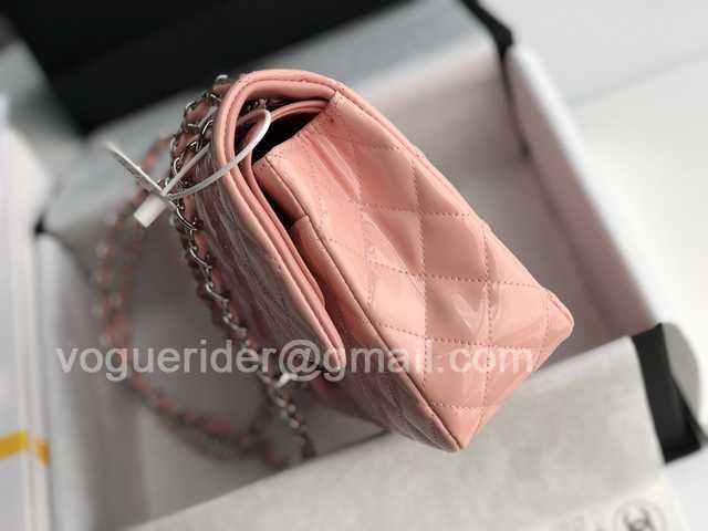 1112 Medium 25cm Patent Leather