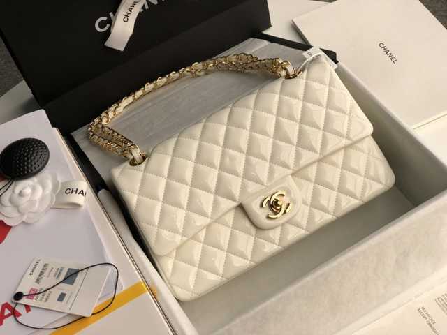 1112 Medium 25cm Patent Leather