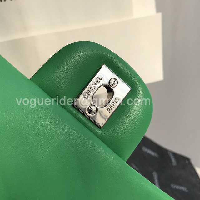 1115 Square 17 1115 Square 17