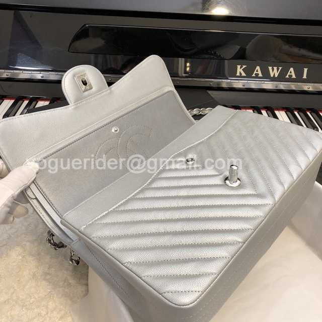 1113 Jumbo 30 V Caviar 1113 Jumbo 30 V Caviar