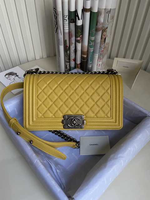 67086 Caviar 25