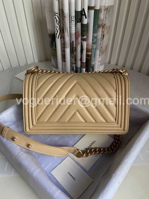 67086 V Lambskin 25 67086 V Lambskin 25