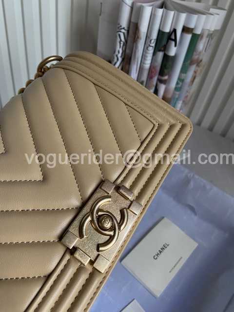 67086 V Lambskin 25 67086 V Lambskin 25