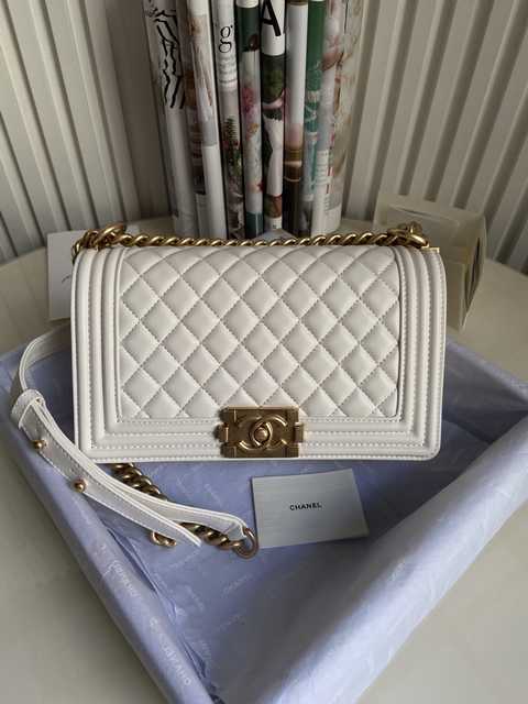 67086 Lambskin 25