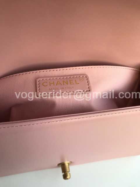 67086 V Lambskin 25 67086 V Lambskin 25