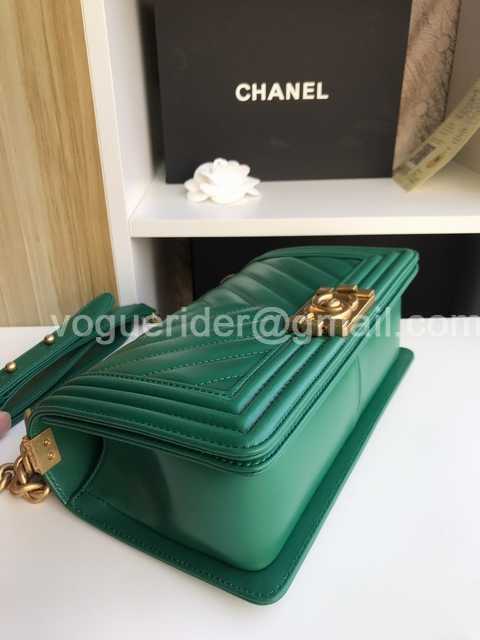 67086 V Lambskin 25 67086 V Lambskin 25
