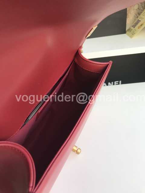 67086 V Lambskin 25 67086 V Lambskin 25