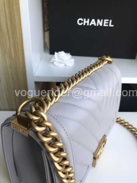 67086 V Lambskin 25 67086 V Lambskin 25