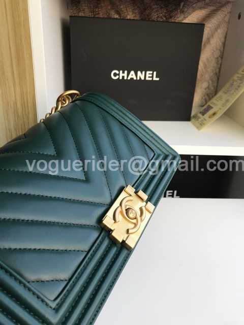 67086 V Lambskin 25 67086 V Lambskin 25