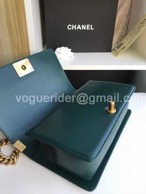 67086 V Lambskin 25 67086 V Lambskin 25