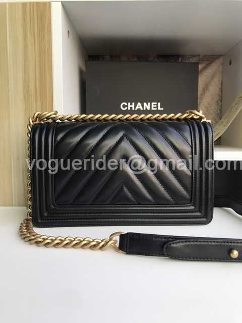 67086 V Lambskin 25 67086 V Lambskin 25