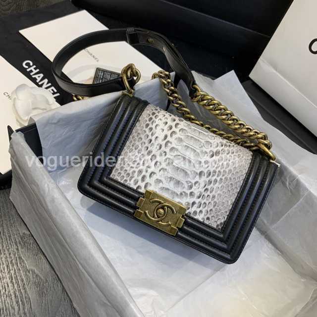 67085 20 Python 67085 20 Python