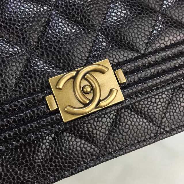 814 WOC 19 Caviar 814 WOC 19 Caviar